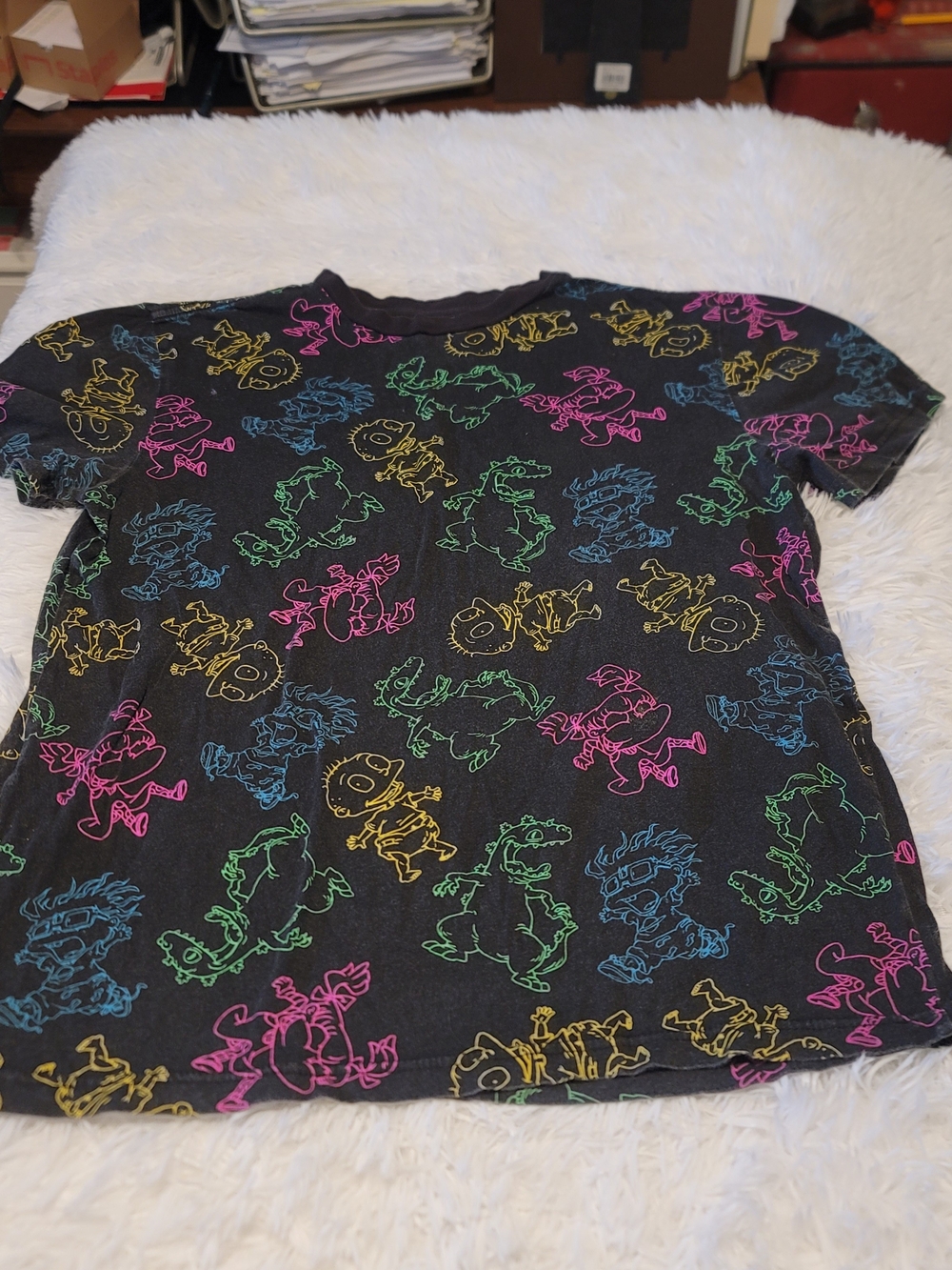 🔥3 For $25 Nickelodeon Black Tee with Neon Character Outline Print Medium